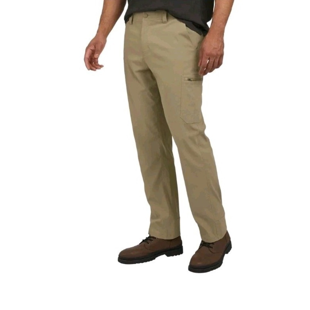 NWT Wrangler Tech Pants Cargo Khaki Regular Fit Stretch Men's 40x30 Water Repell